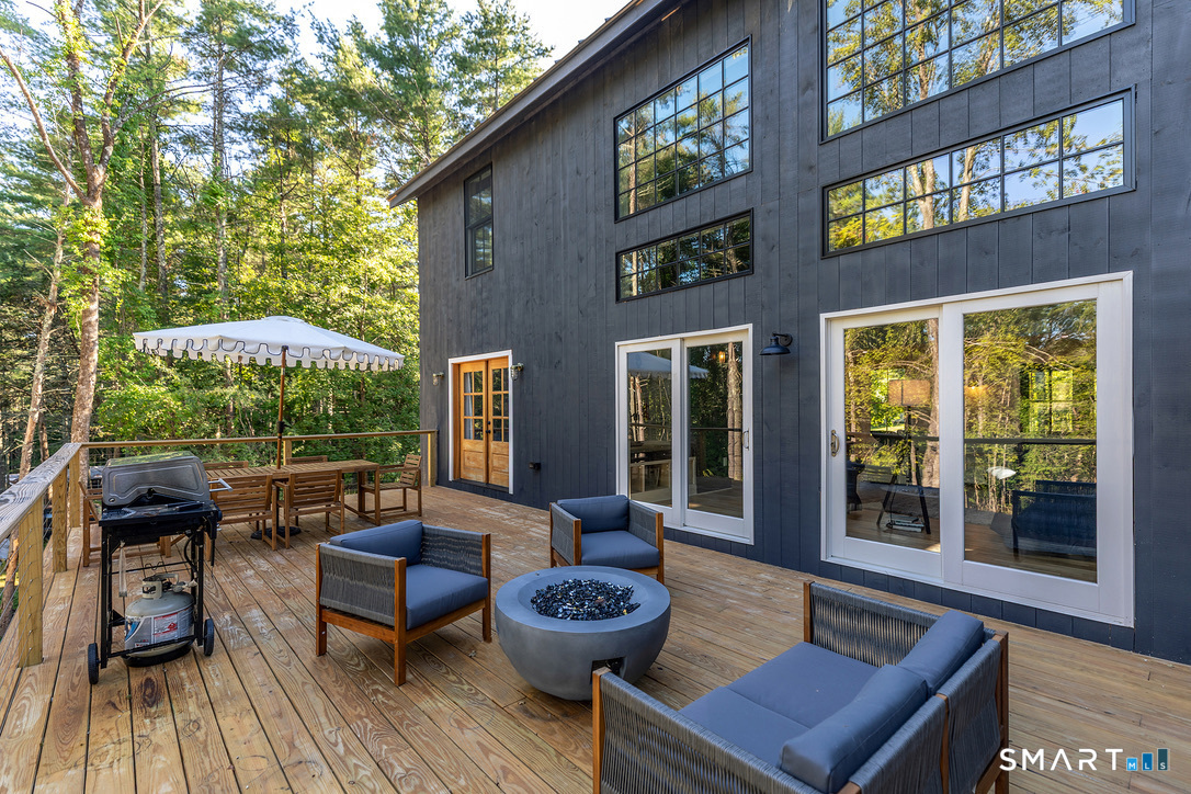 26 Preston Lane Salisbury CT 06068
