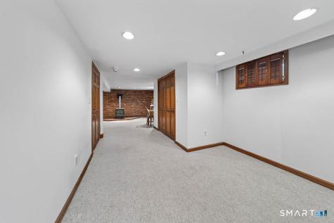 39 Green Hill Lane Cheshire CT 06410