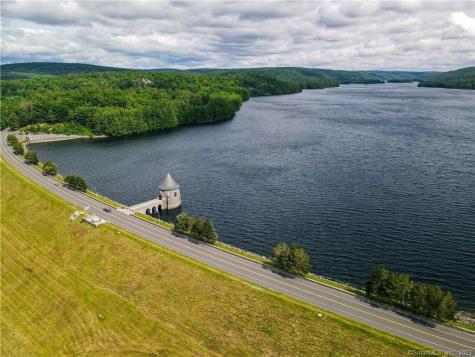 19 Ratlum Mountain Road Barkhamsted CT 06063