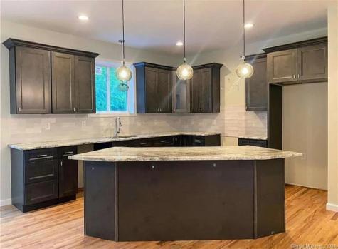 19 Ratlum Mountain Road Barkhamsted CT 06063