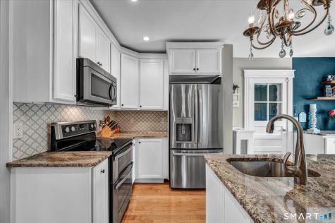 52 Stuart Street Newington CT 06111
