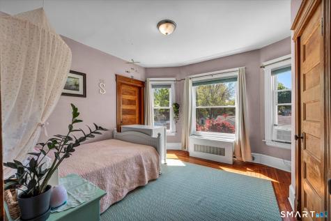 52 Stuart Street Newington CT 06111