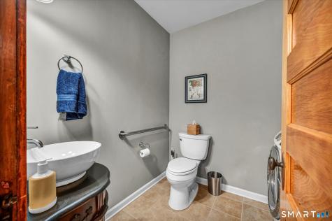 52 Stuart Street Newington CT 06111