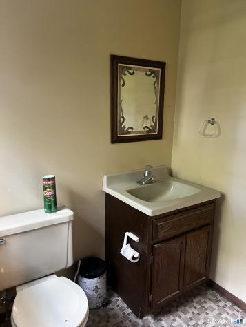 206 West Lake Avenue Guilford CT 06437