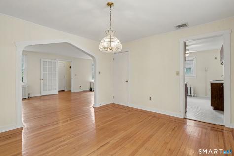 85 Eastlawn Street Fairfield CT 06824