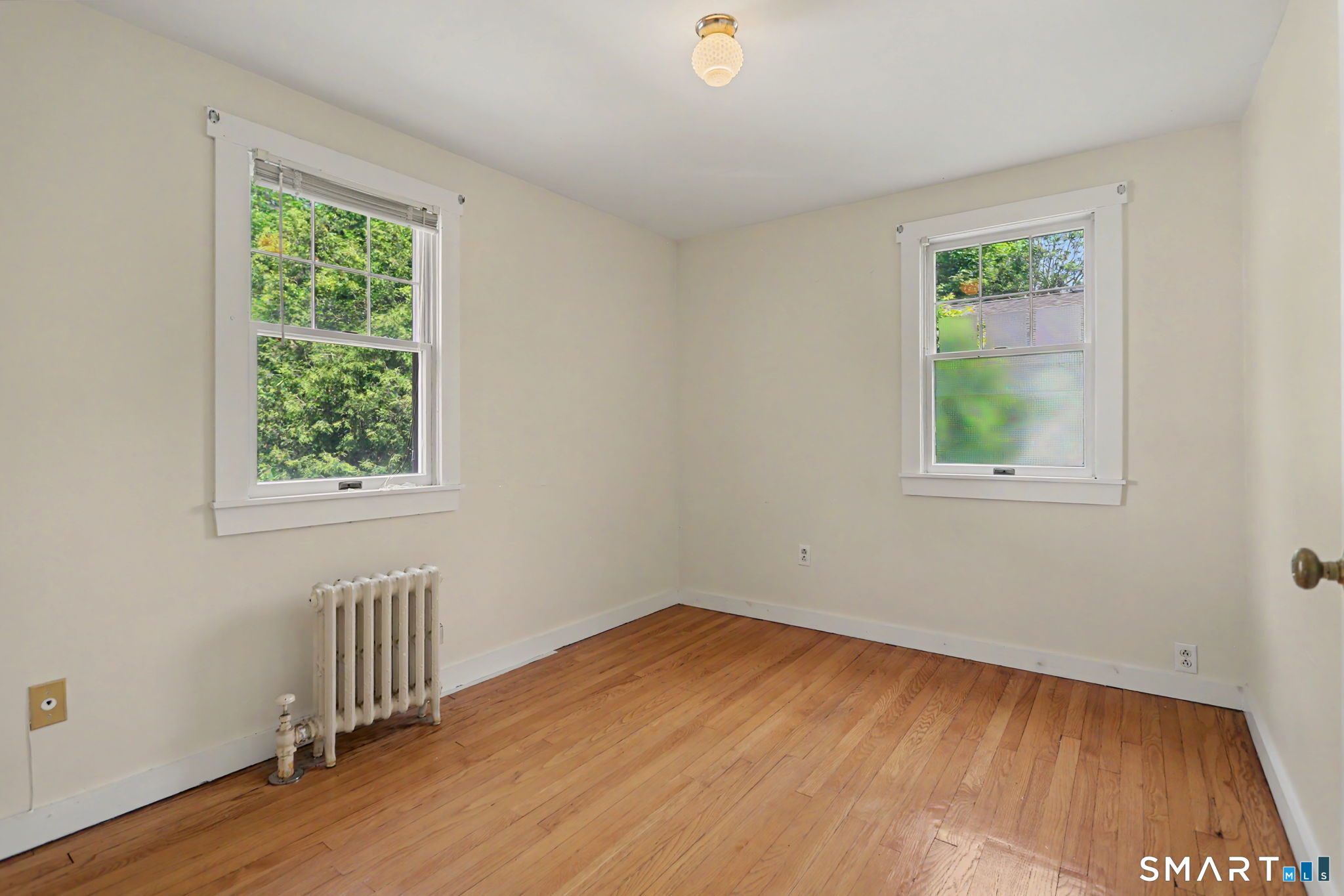 85 Eastlawn Street Fairfield CT 06824