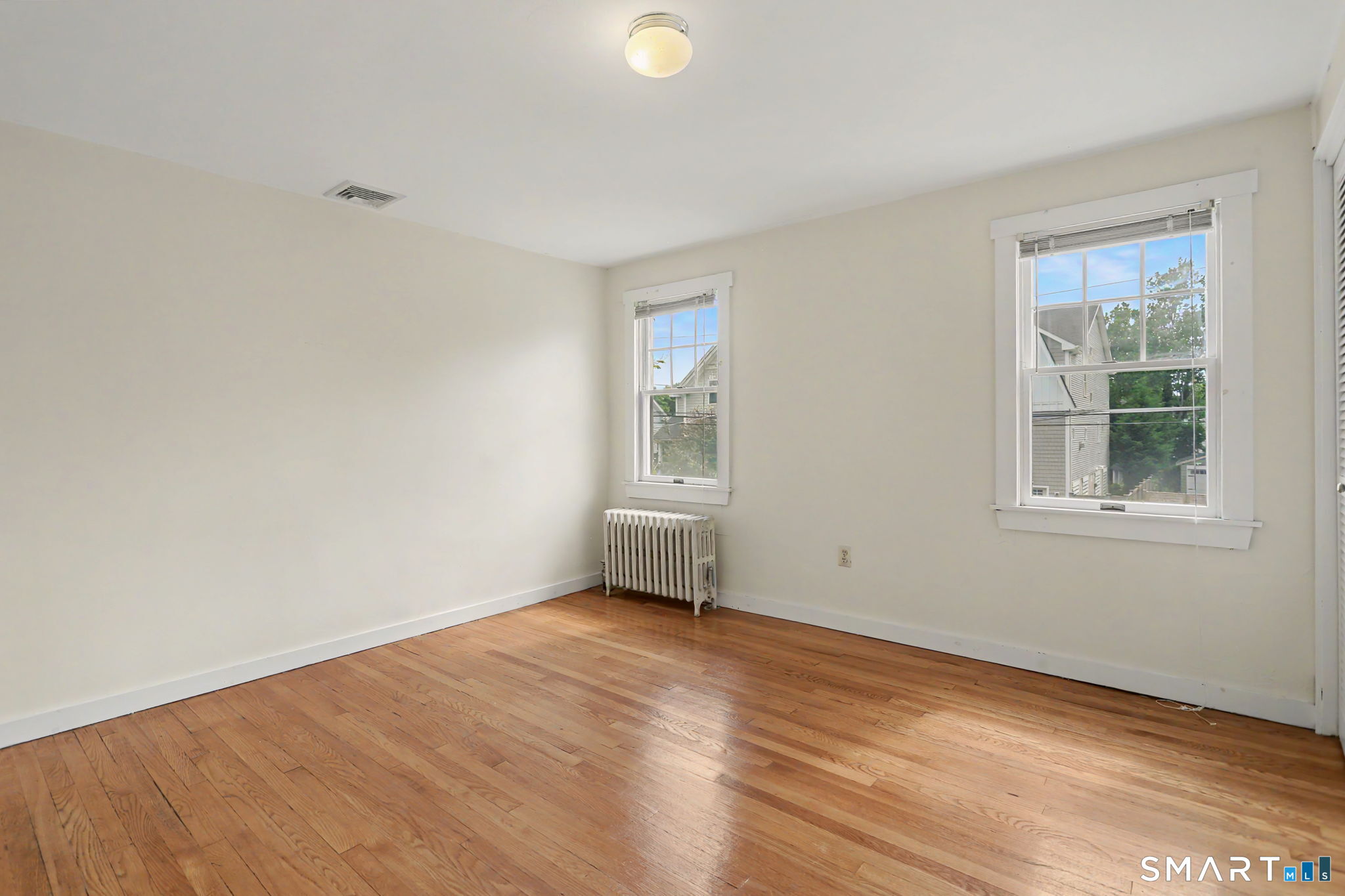 85 Eastlawn Street Fairfield CT 06824