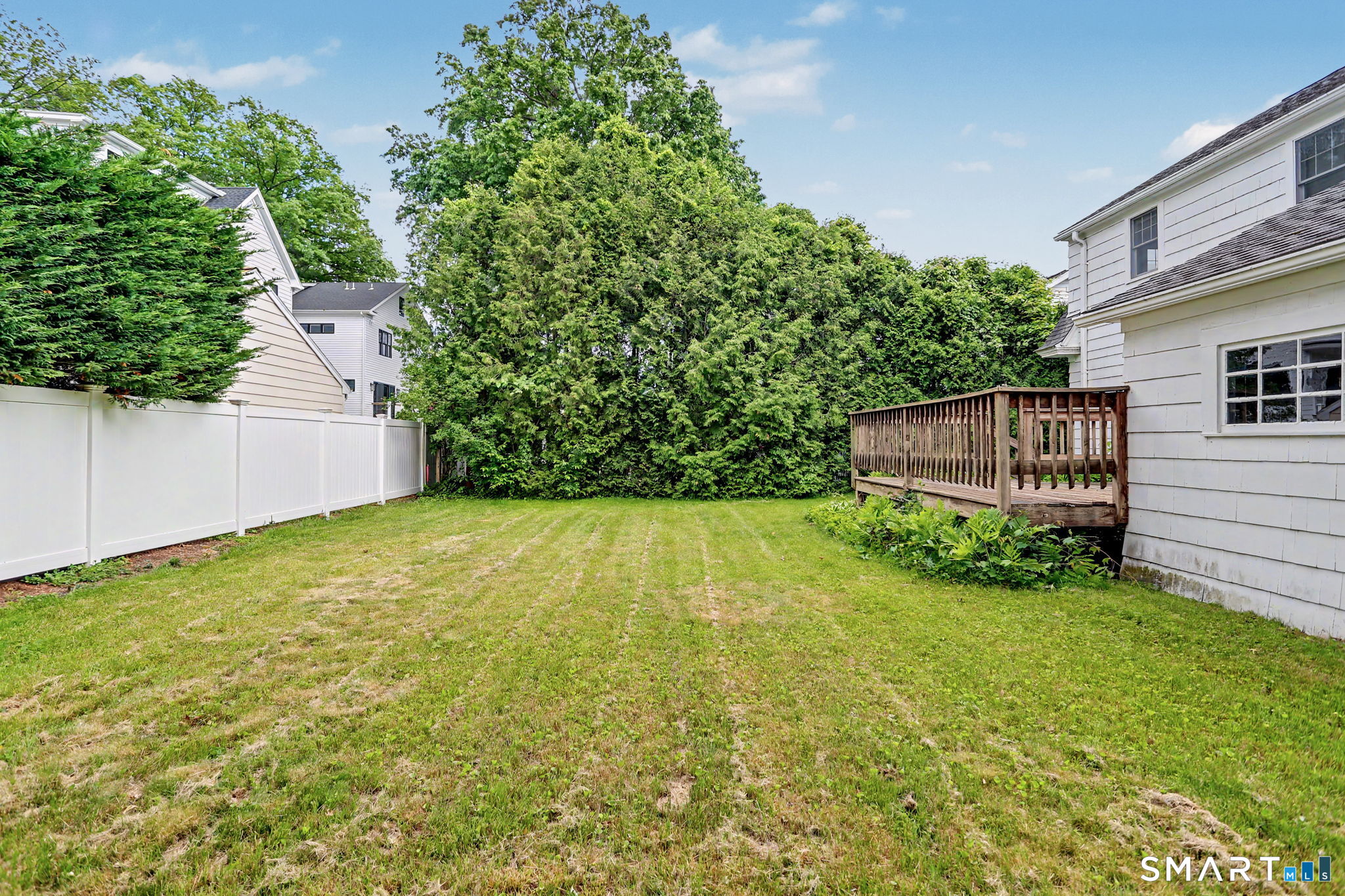 85 Eastlawn Street Fairfield CT 06824
