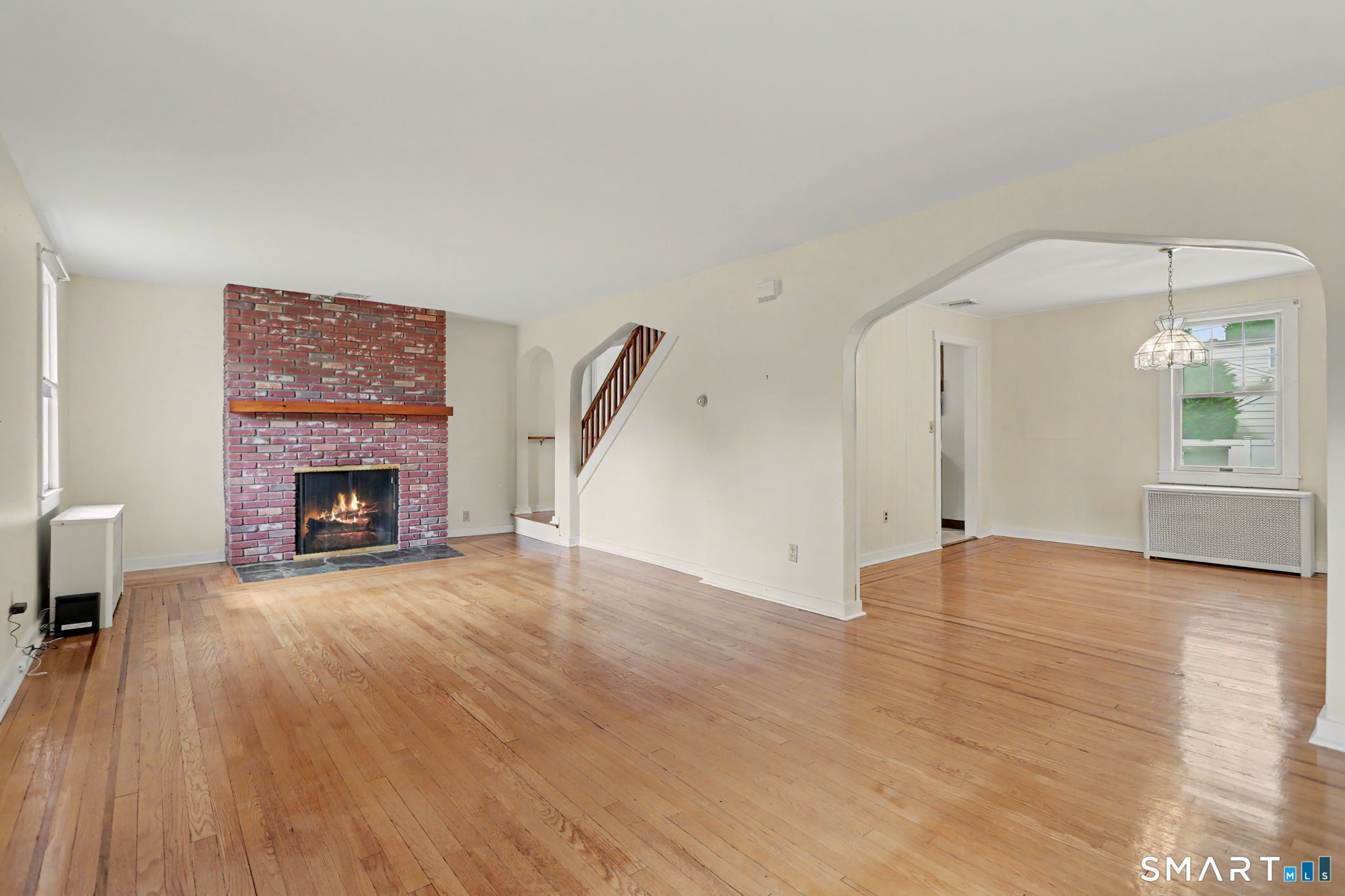 85 Eastlawn Street Fairfield CT 06824
