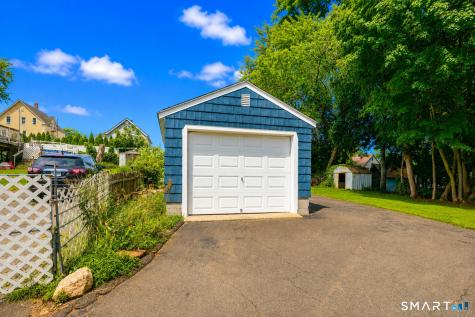 32 Jubilee Street New Britain CT 06051