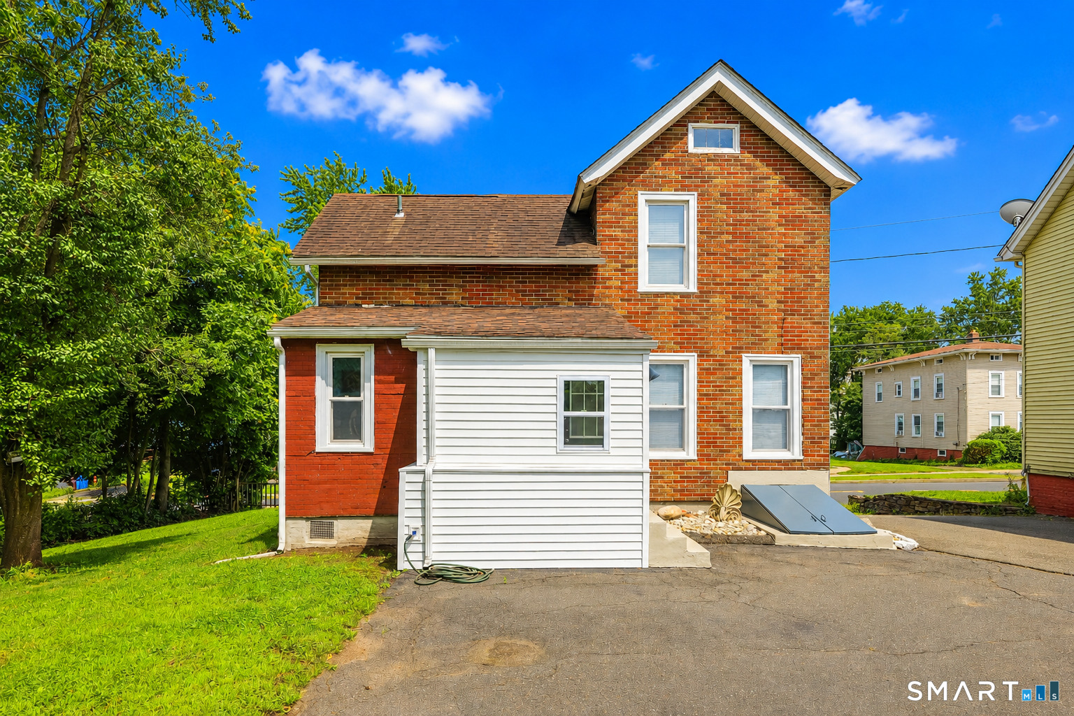 32 Jubilee Street New Britain CT 06051