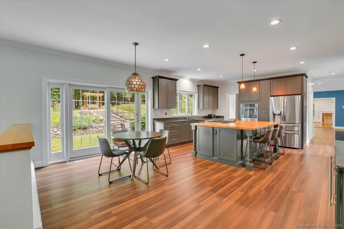 152 Cheney Lane Coventry CT 06238