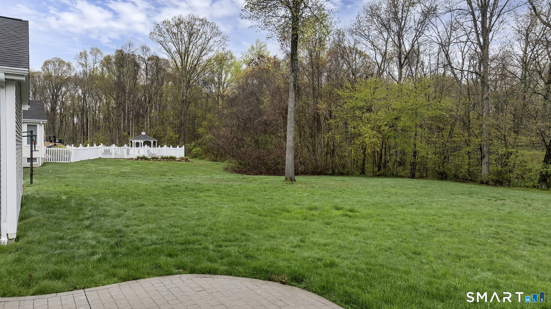 7 Harvest Glen East Lyme CT 06333