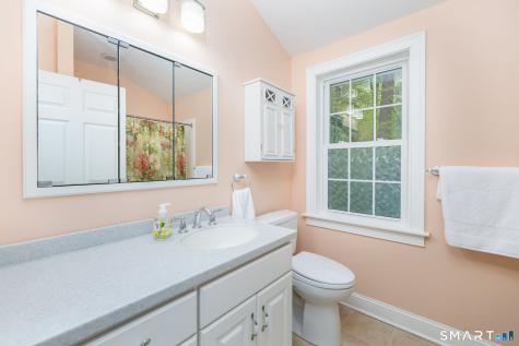 19 Westridge Drive Simsbury CT 06070