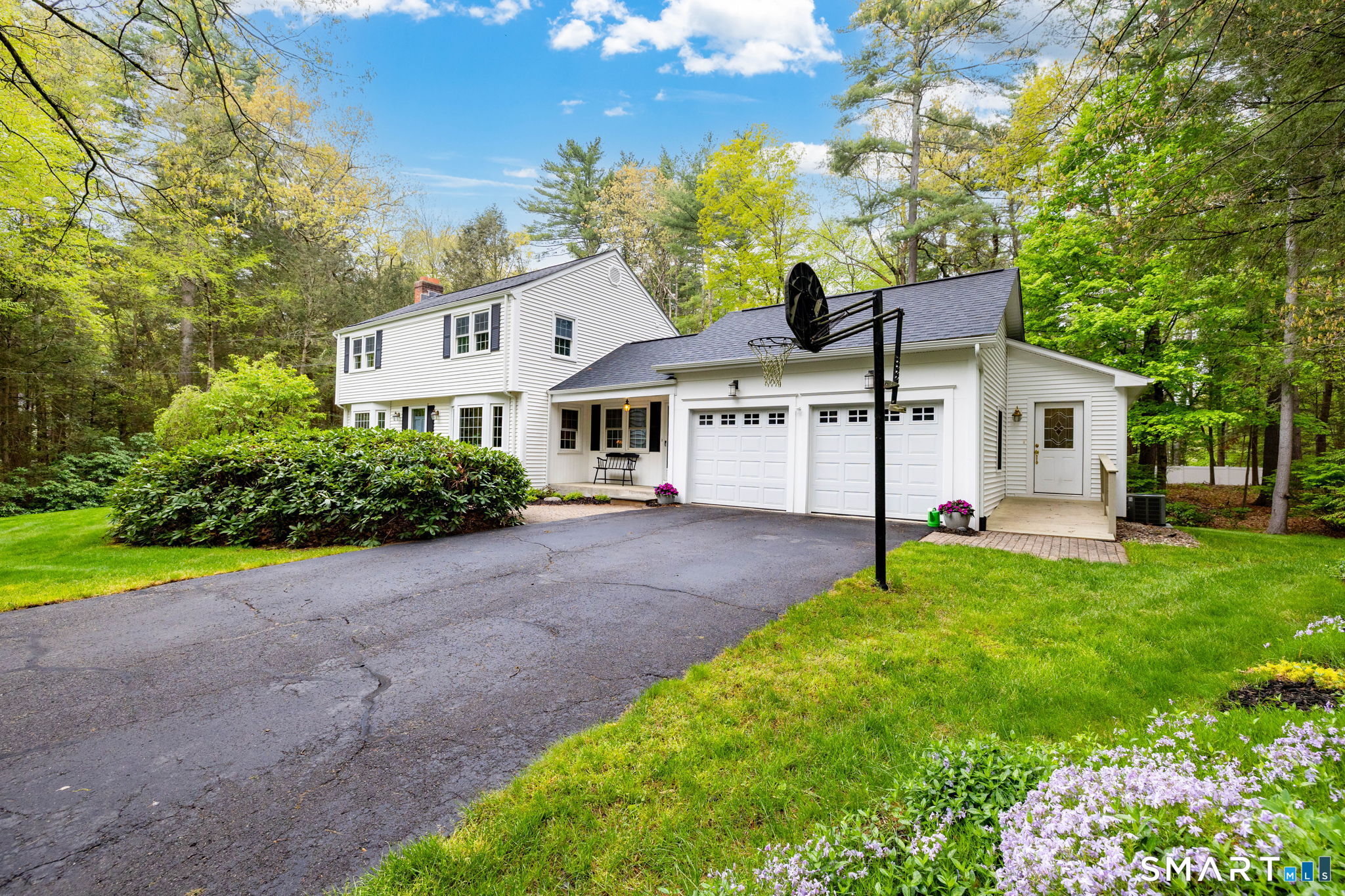 19 Westridge Drive Simsbury CT 06070