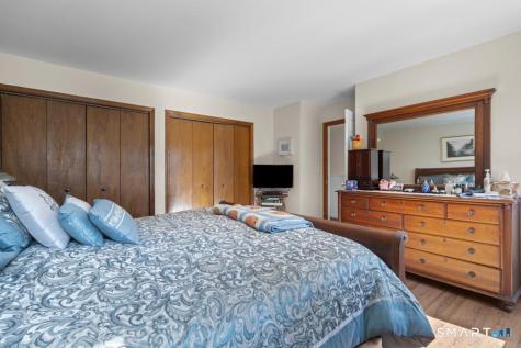 290 Tanglewood Circle Milford CT 06461