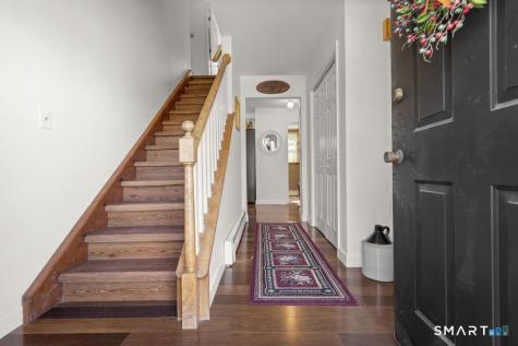 290 Tanglewood Circle Milford CT 06461