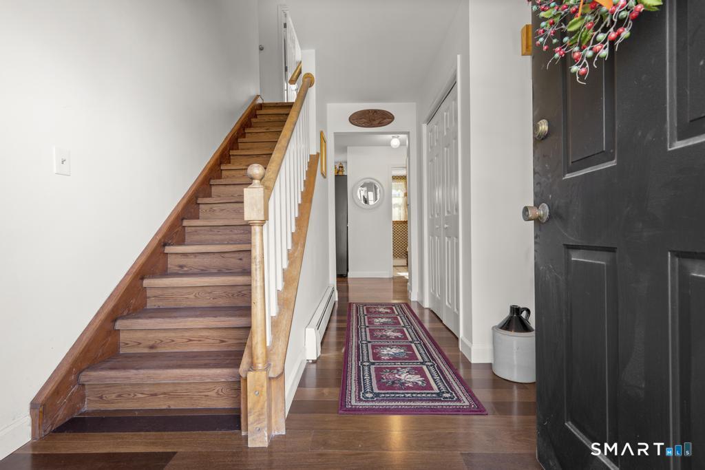 290 Tanglewood Circle Milford CT 06461