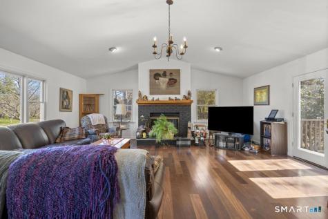 290 Tanglewood Circle Milford CT 06461