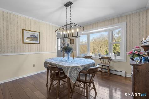 290 Tanglewood Circle Milford CT 06461