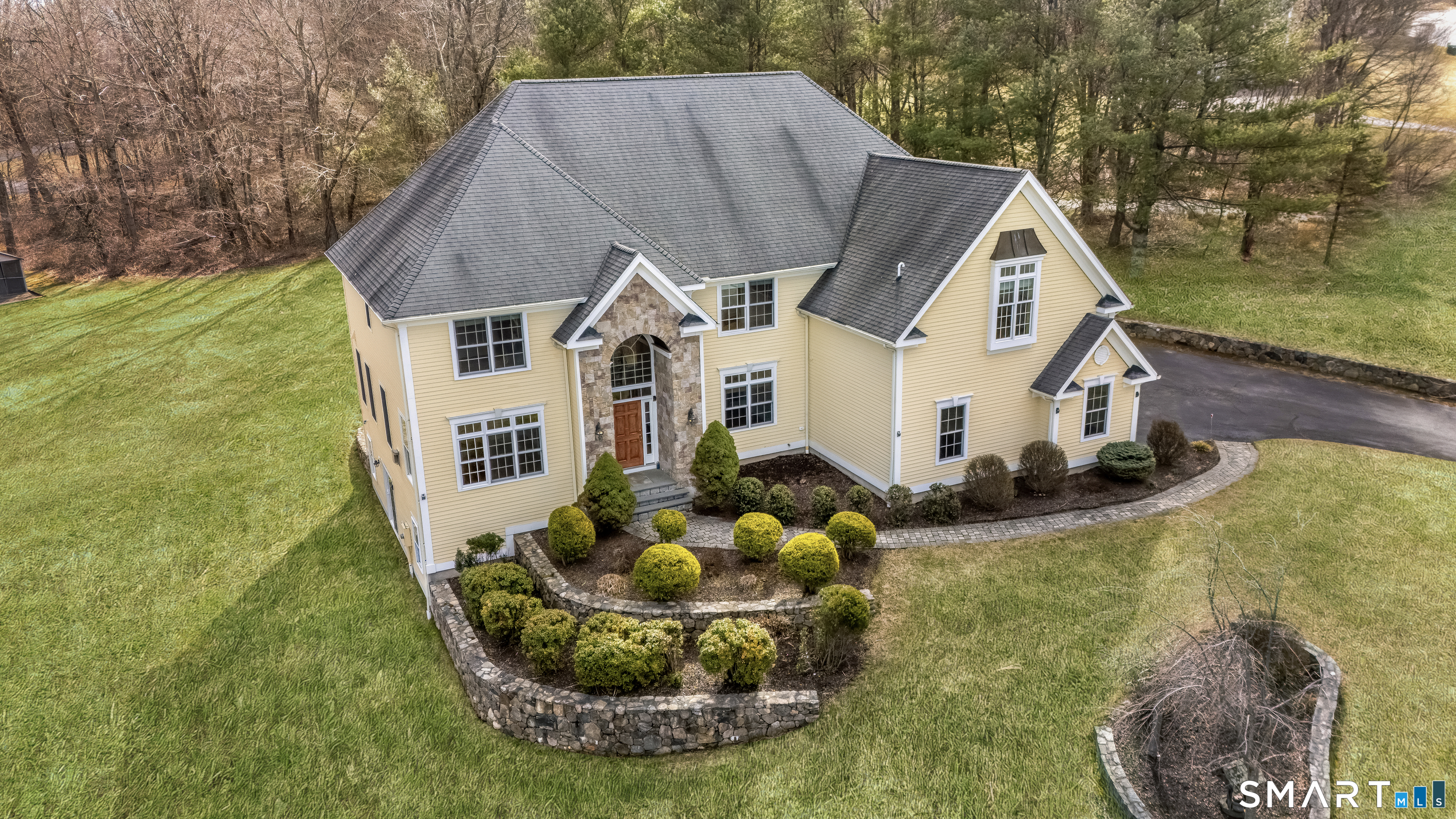 68 Charter Ridge Drive Newtown CT 06482