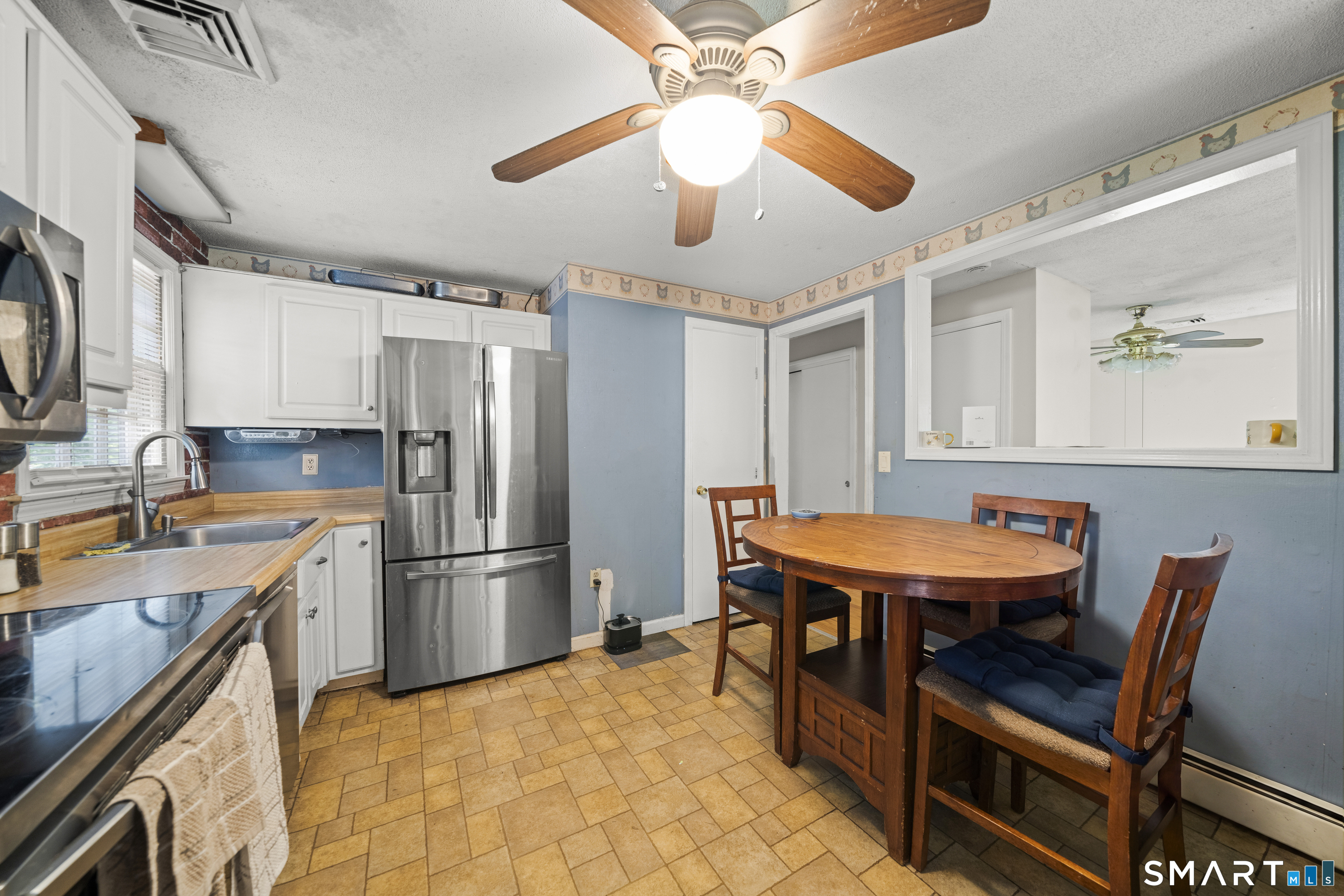 45 Partridge Hollow Road Ledyard CT 06335