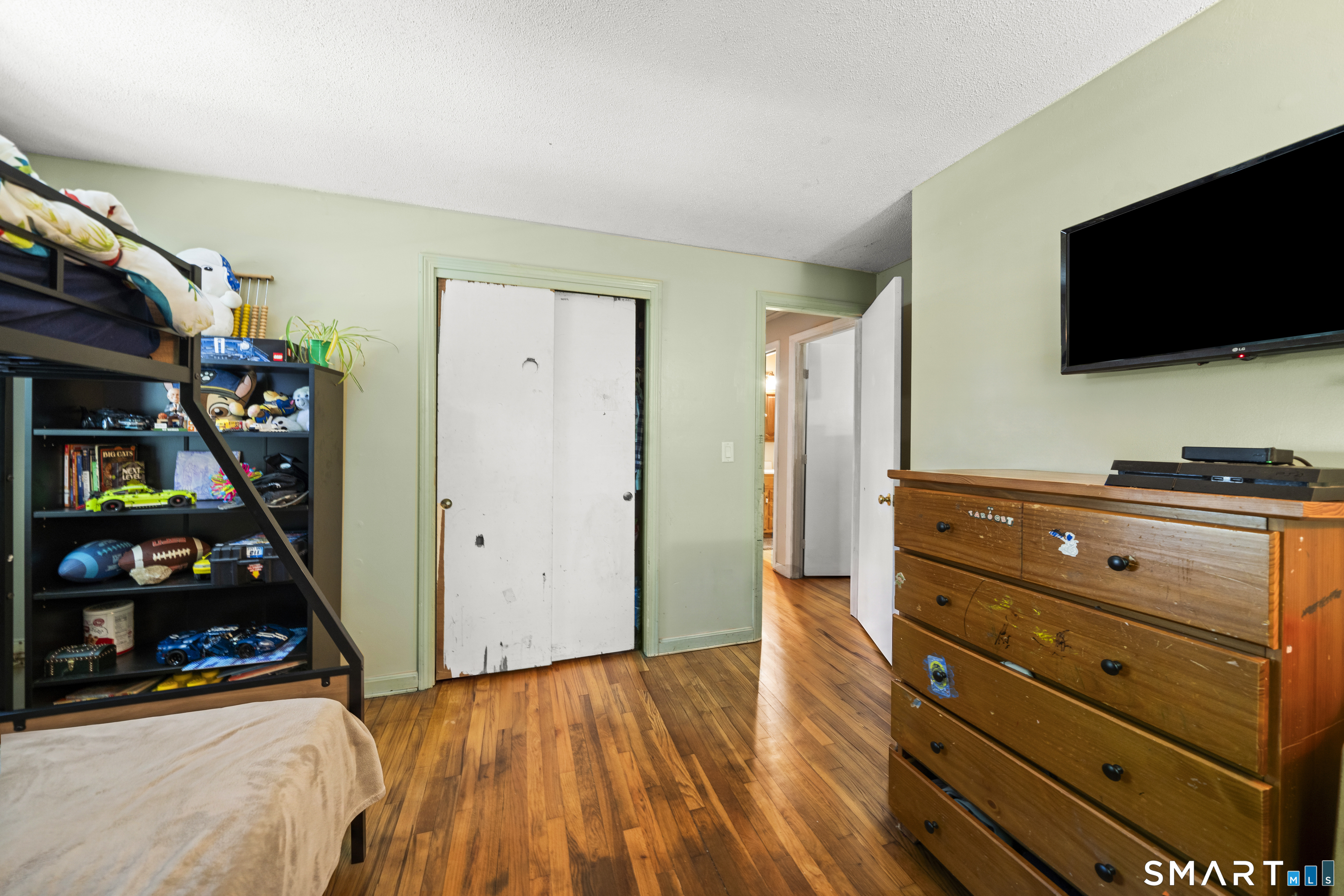 45 Partridge Hollow Road Ledyard CT 06335