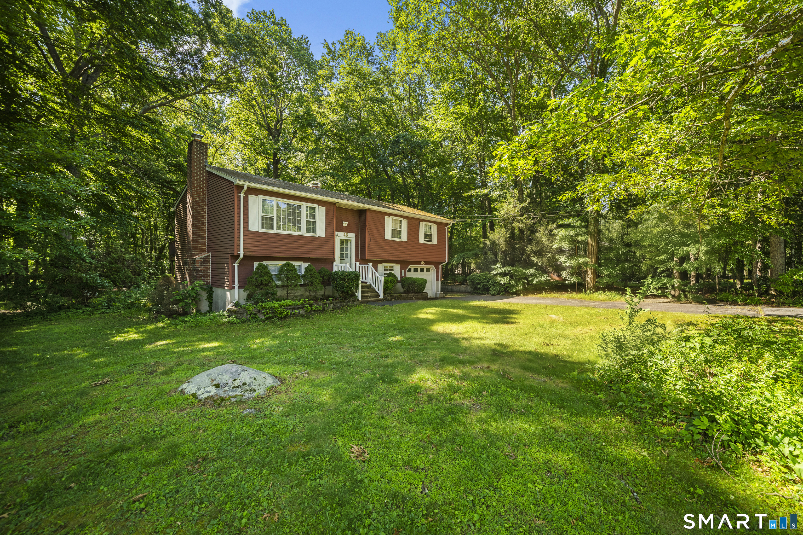 45 Partridge Hollow Road Ledyard CT 06335