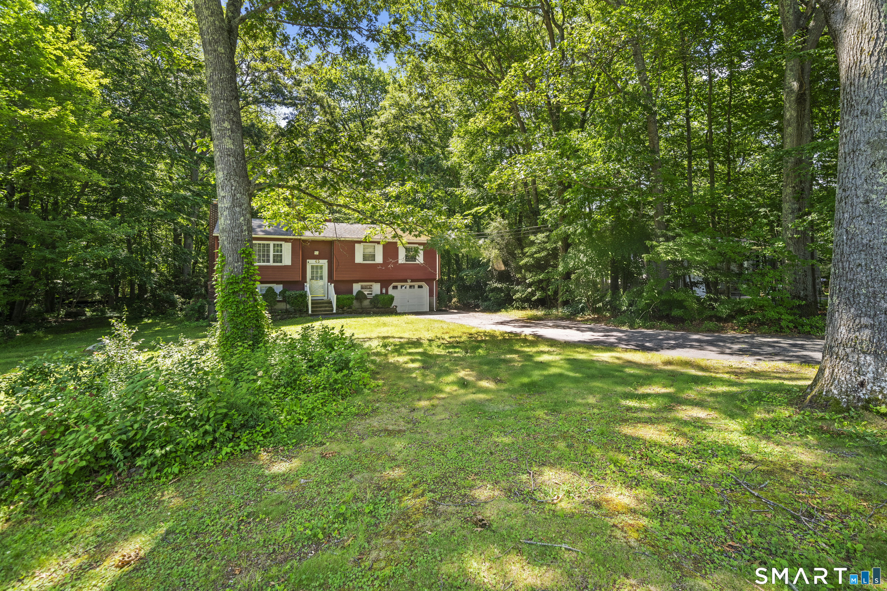 45 Partridge Hollow Road Ledyard CT 06335
