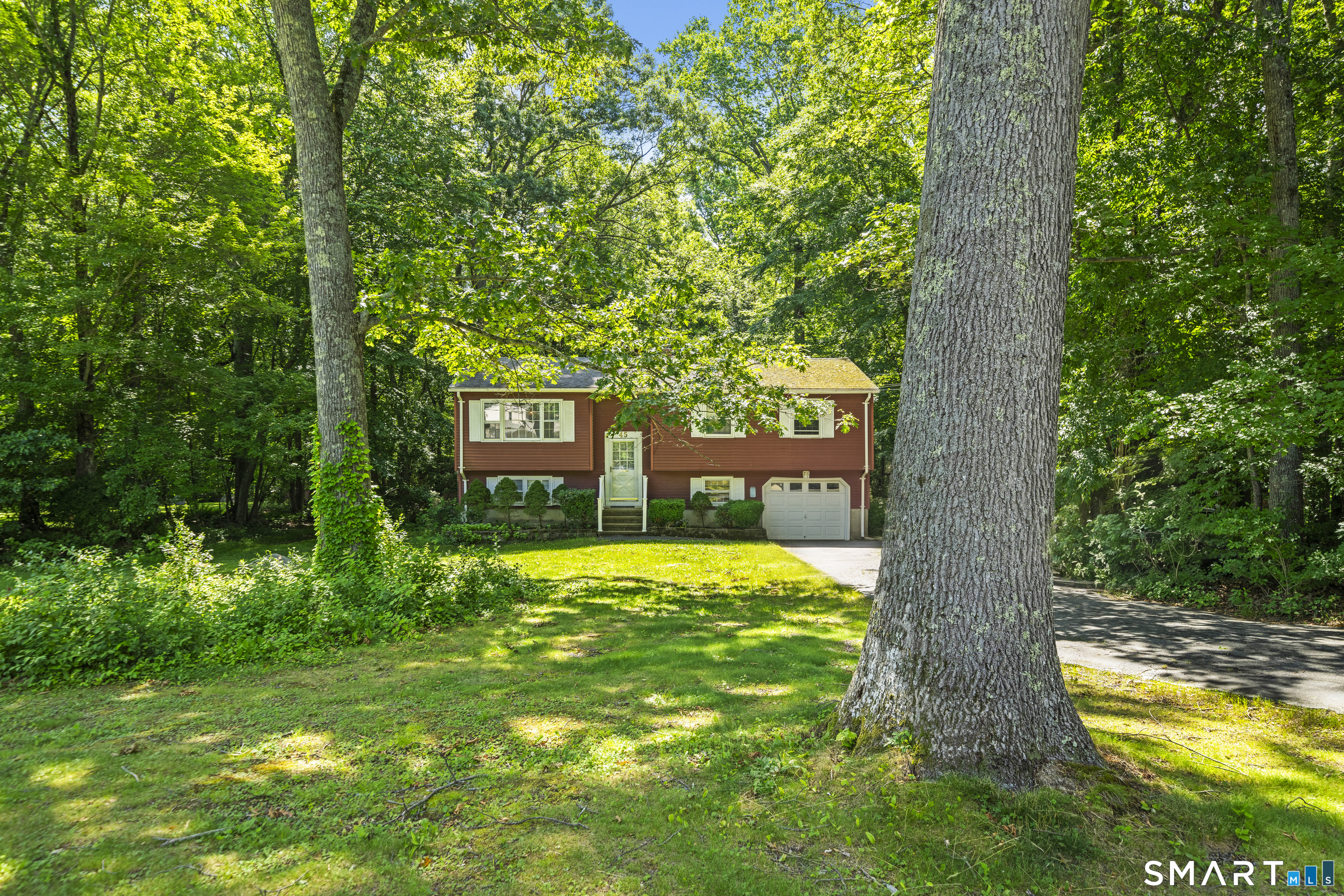 45 Partridge Hollow Road Ledyard CT 06335