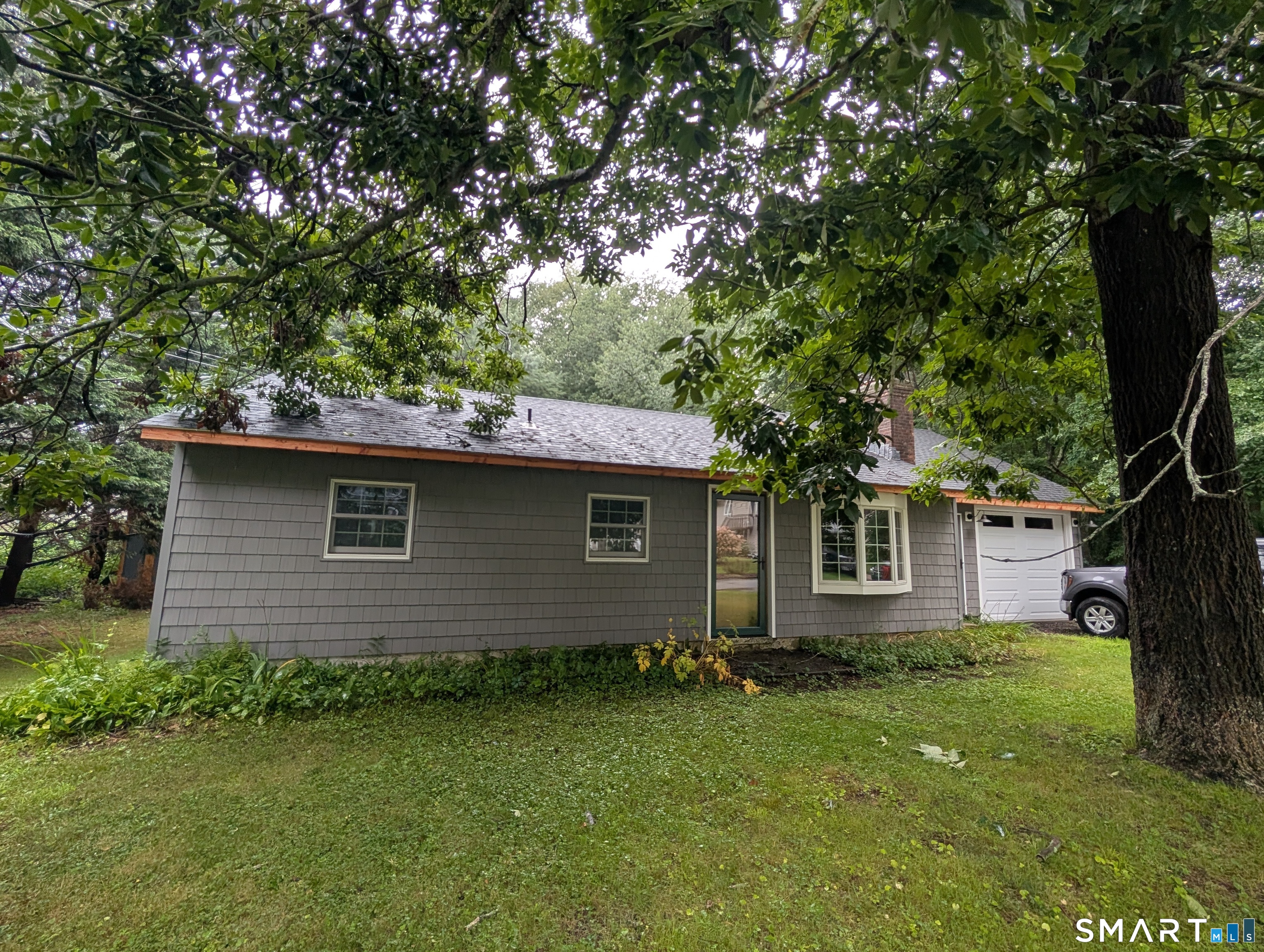 110 Laurelwood Drive East Lyme CT 06357