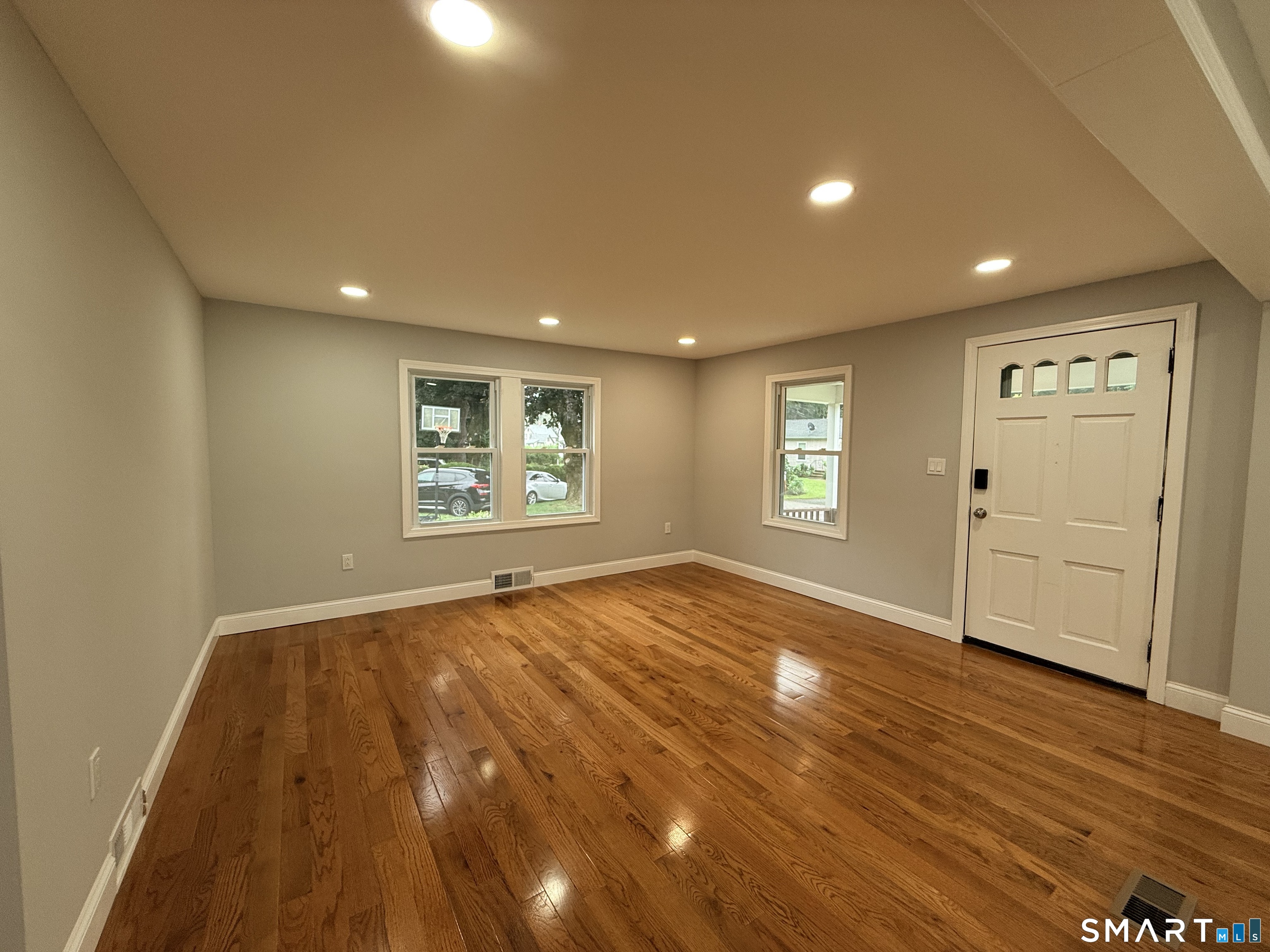 62 Mowry Avenue Norwich CT 06360