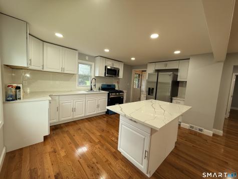 62 Mowry Avenue Norwich CT 06360