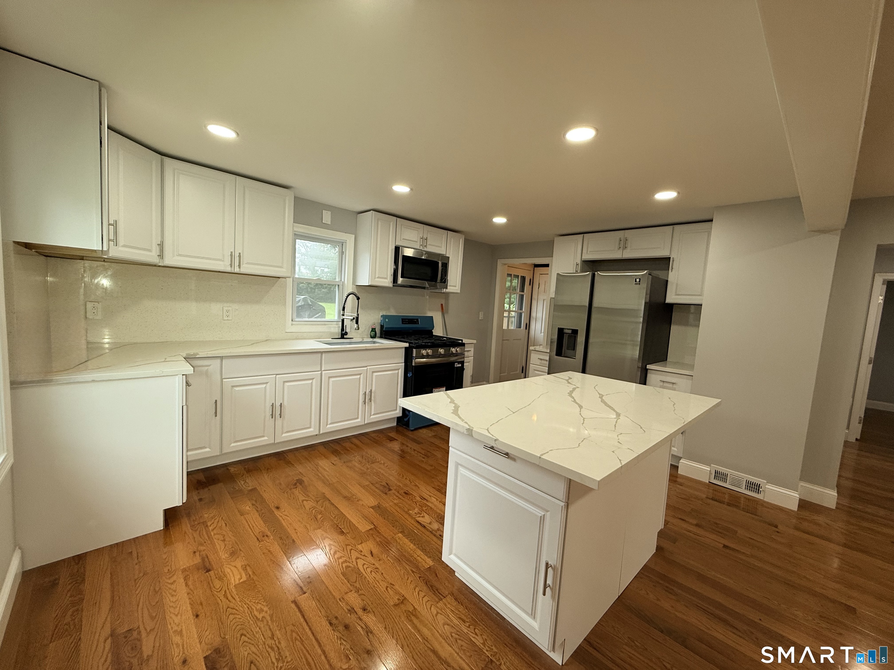 62 Mowry Avenue Norwich CT 06360