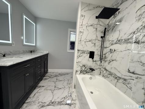 62 Mowry Avenue Norwich CT 06360