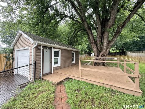 62 Mowry Avenue Norwich CT 06360