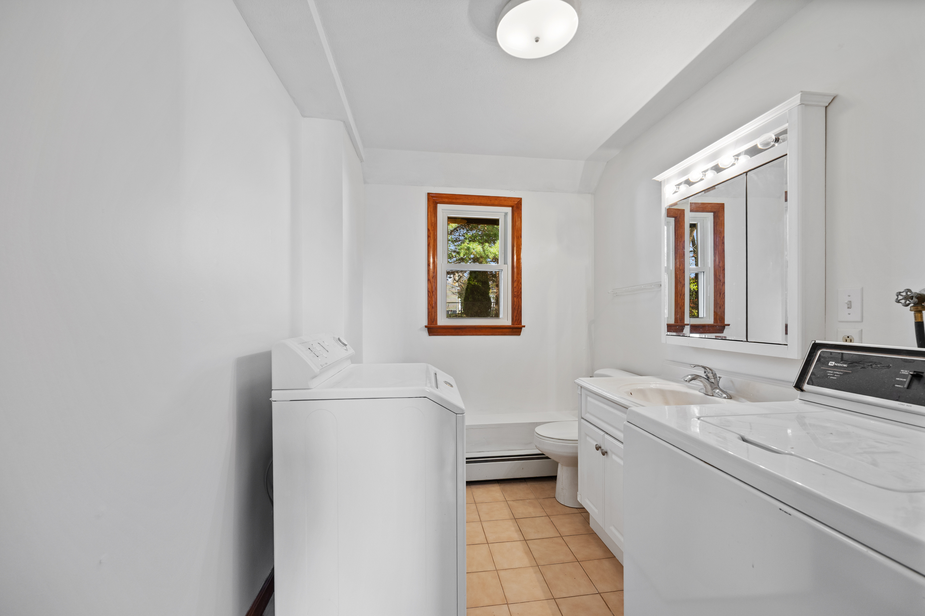 19 Albert Avenue Wethersfield CT 06109