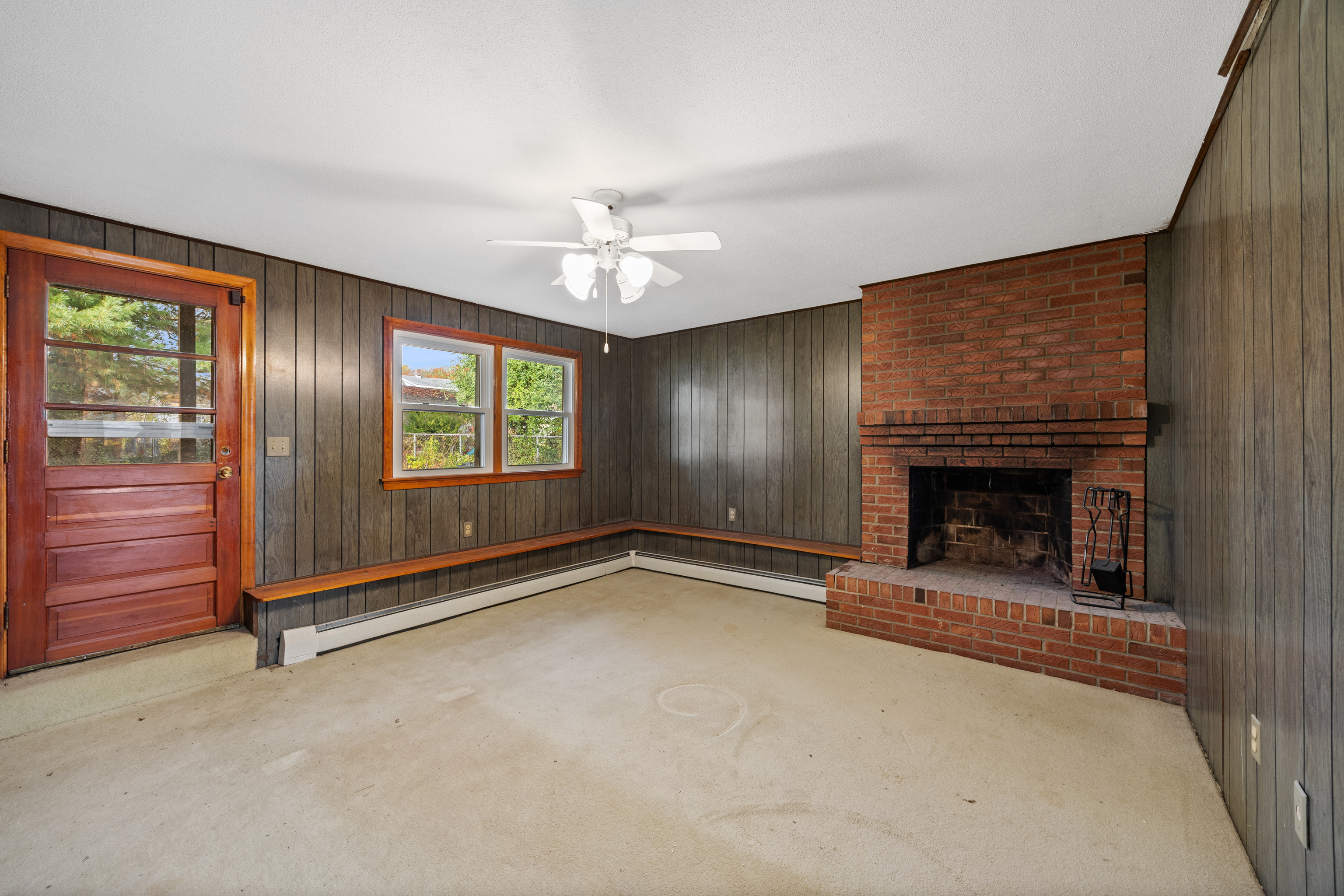 19 Albert Avenue Wethersfield CT 06109