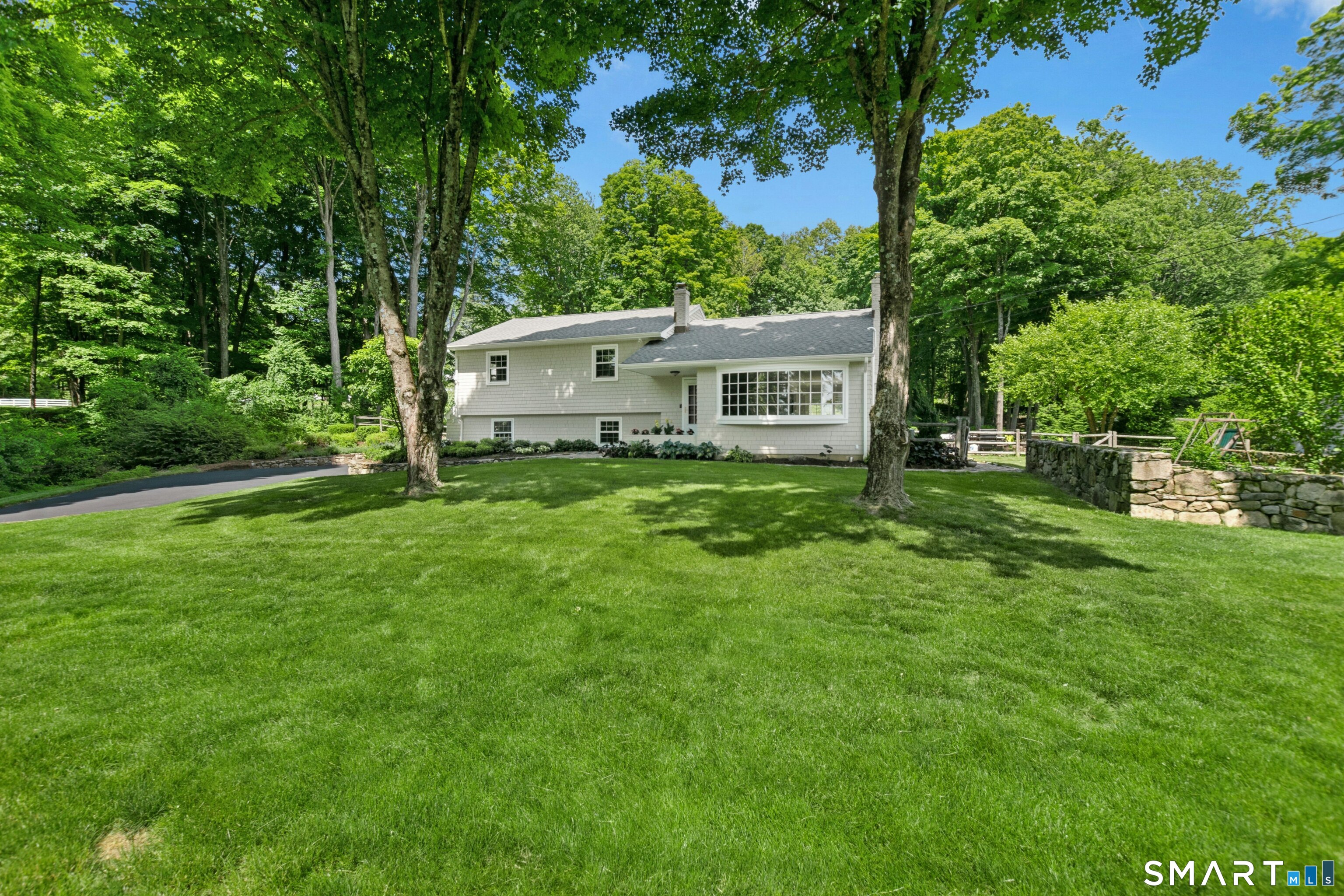 29 Old Farm Road Weston CT 06883