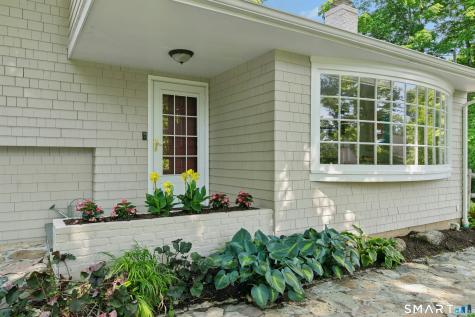 29 Old Farm Road Weston CT 06883