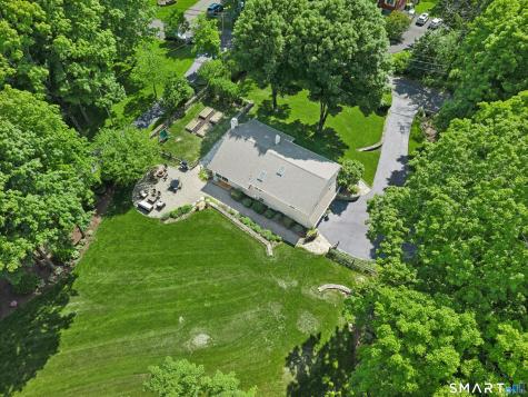 29 Old Farm Road Weston CT 06883