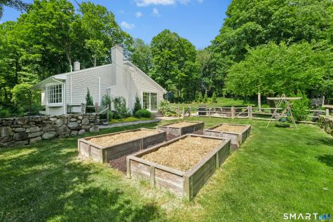 29 Old Farm Road Weston CT 06883