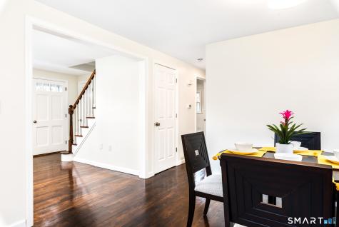 8 Rocket Run Enfield CT 06082