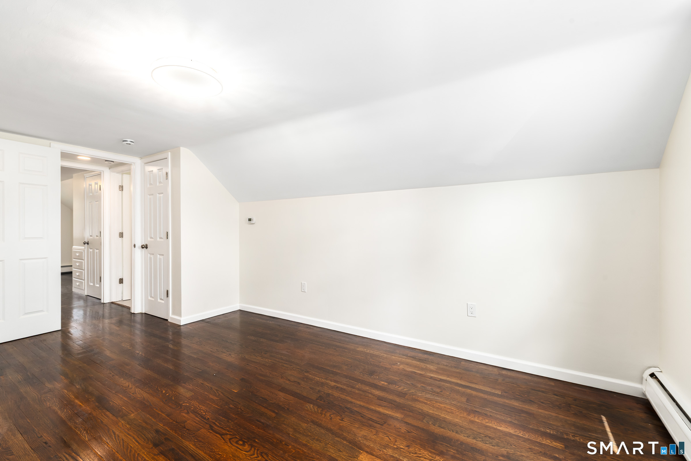 8 Rocket Run Enfield CT 06082