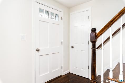 8 Rocket Run Enfield CT 06082