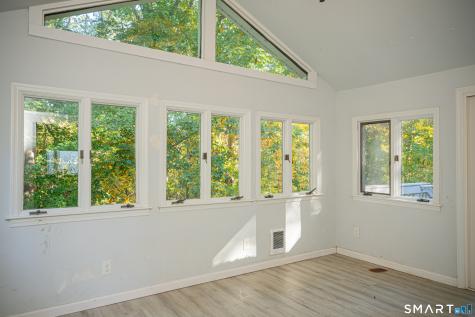 43 Austin Avenue East Haven CT 06512