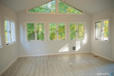43 Austin Avenue East Haven CT 06512