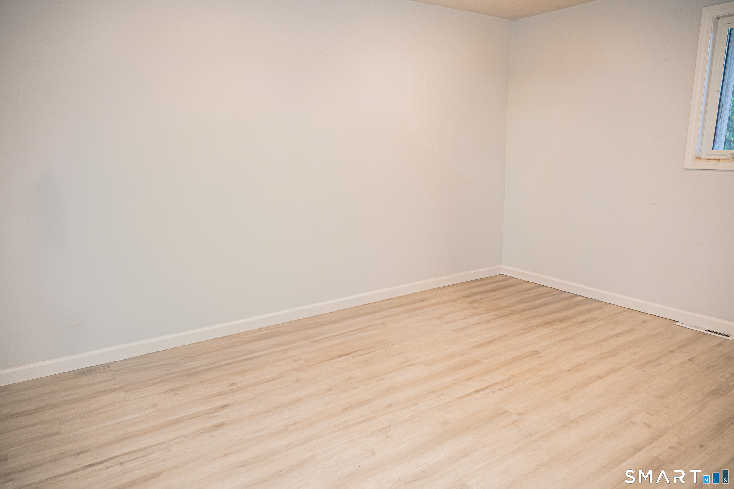 43 Austin Avenue East Haven CT 06512