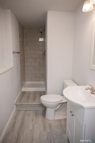 43 Austin Avenue East Haven CT 06512