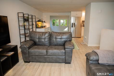43 Austin Avenue East Haven CT 06512